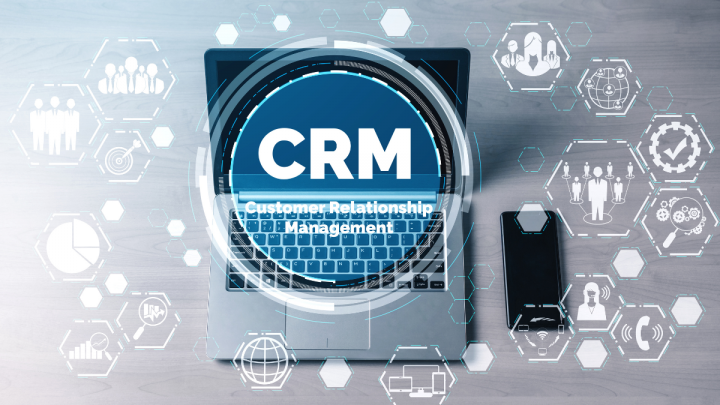 CRM dla małej firmy usługowej – jak wybrać?